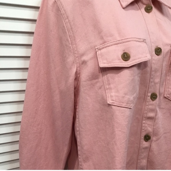 NWT MEDUIM PINK LOVE TREE DENIM JACKET 2 CHEST POCKETS WITH BUTTONS - Picture 5 of 5